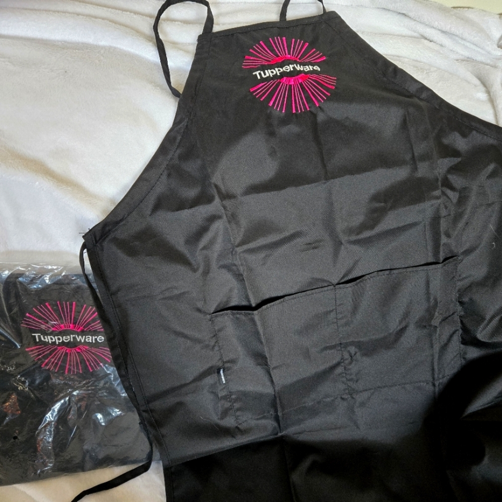 Tupperware Black Apron with Pink Logo